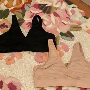 EUC LOVE by GAP Nursing/ Maternity Bras size small